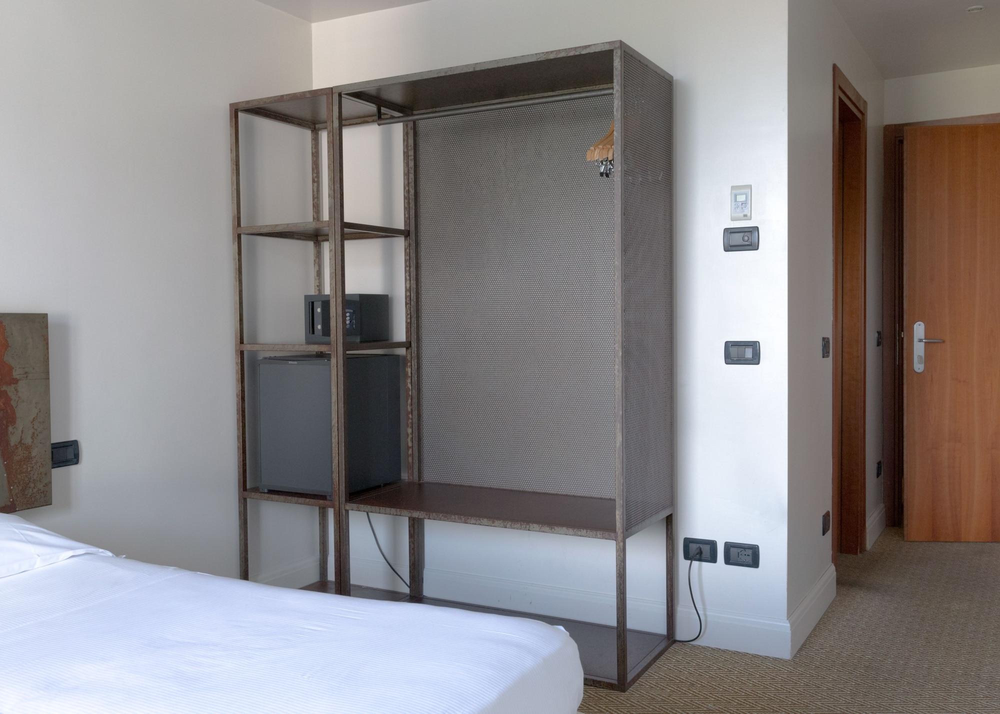Boutique Hotel Trieste - Adults Only Verona Esterno foto