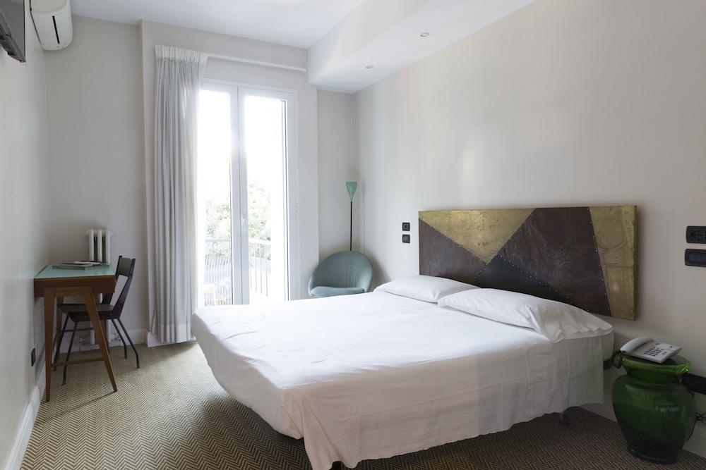 Boutique Hotel Trieste - Adults Only Verona Esterno foto