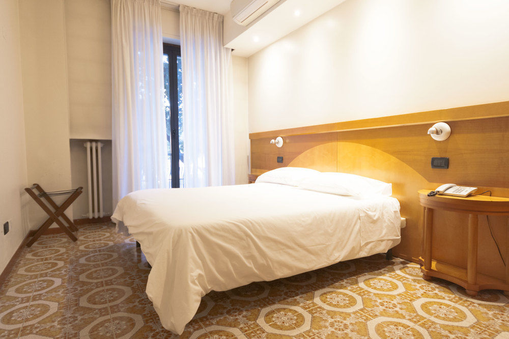 Boutique Hotel Trieste - Adults Only Verona Esterno foto